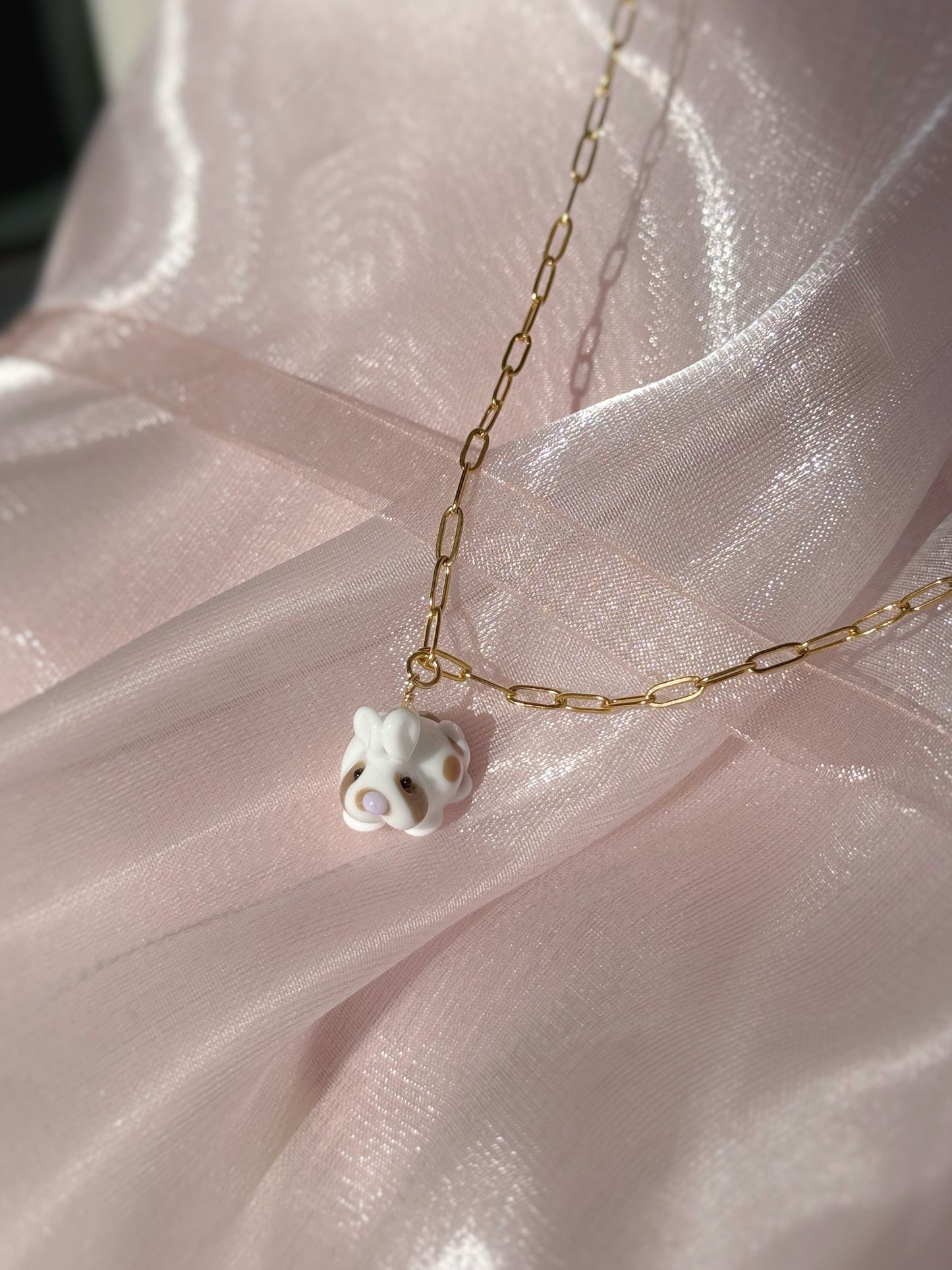 COOKIE BUNNY NECKLACE