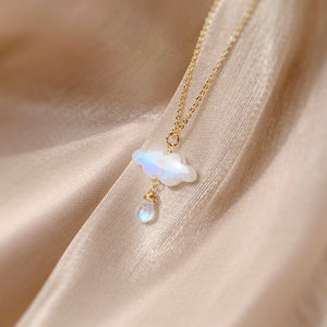 WALKING ON CLOUD NECKLACE (RAINDROP)